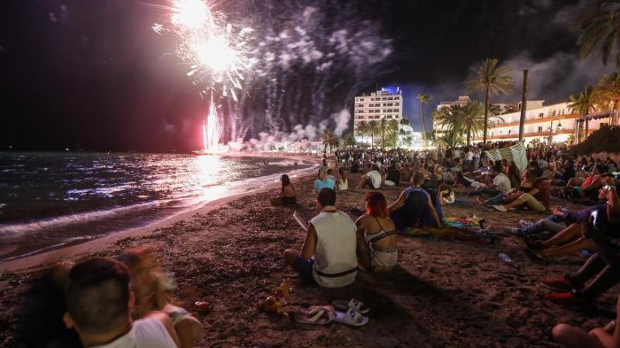 Cien drones, los nuevos fuegos artificiales de ses Figueretes