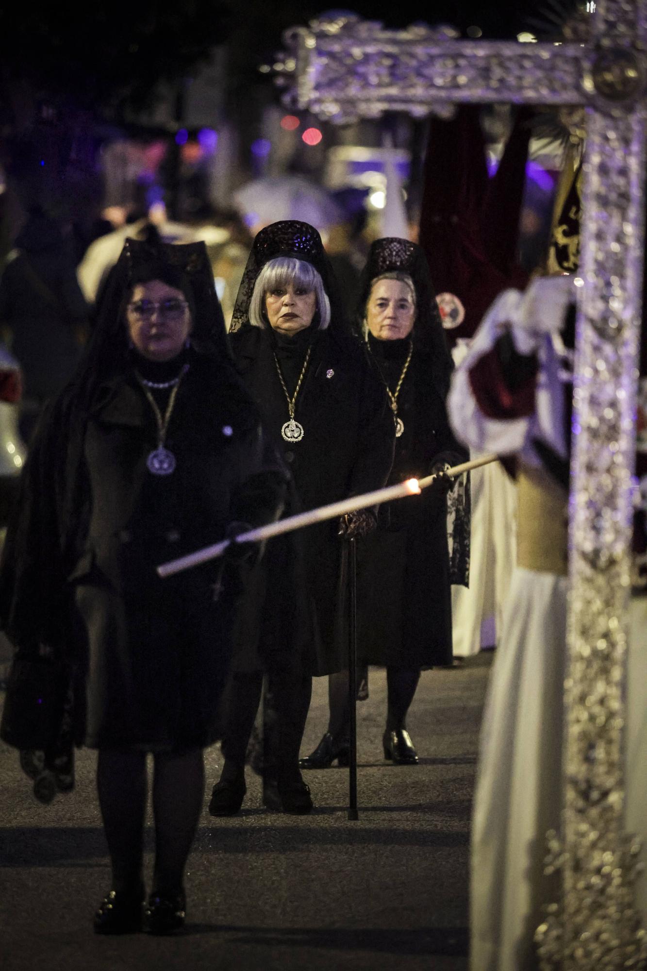 Así fue la procesión del Prendimiento hasta el Antiguo de Oviedo