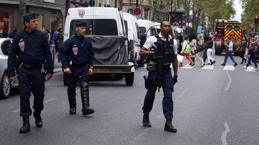 Dos adolescentes, detrás de una falsa amenaza de atentado en Paris