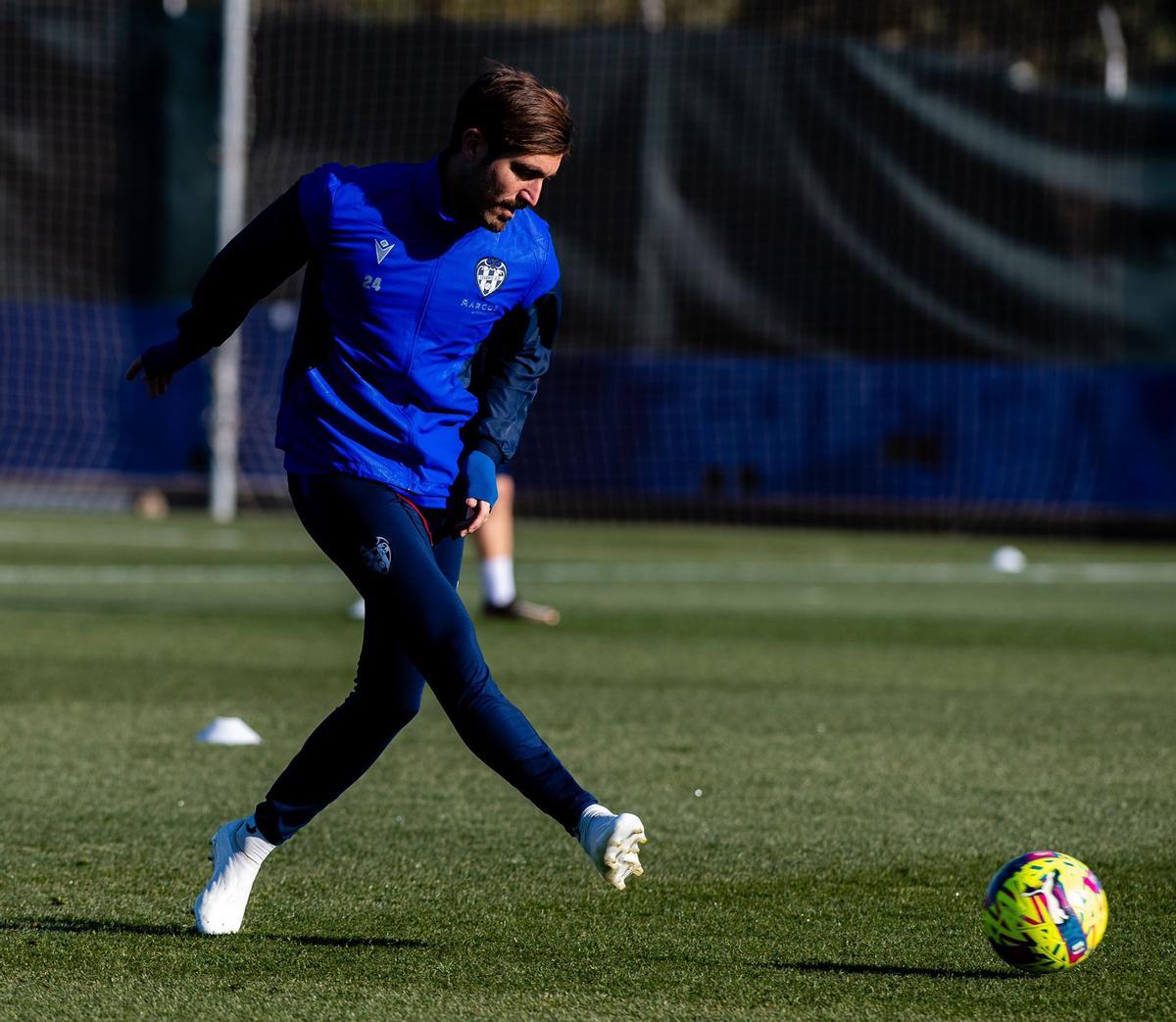 José Campaña, durante el entrenamiento de este lunes.
