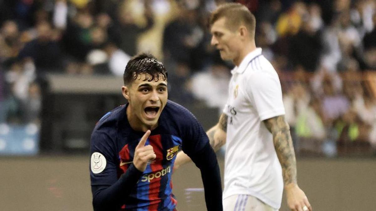 Pedri celebra el 0-3 del Barça al Madrid en la final de la Supercopa de España en Riad.