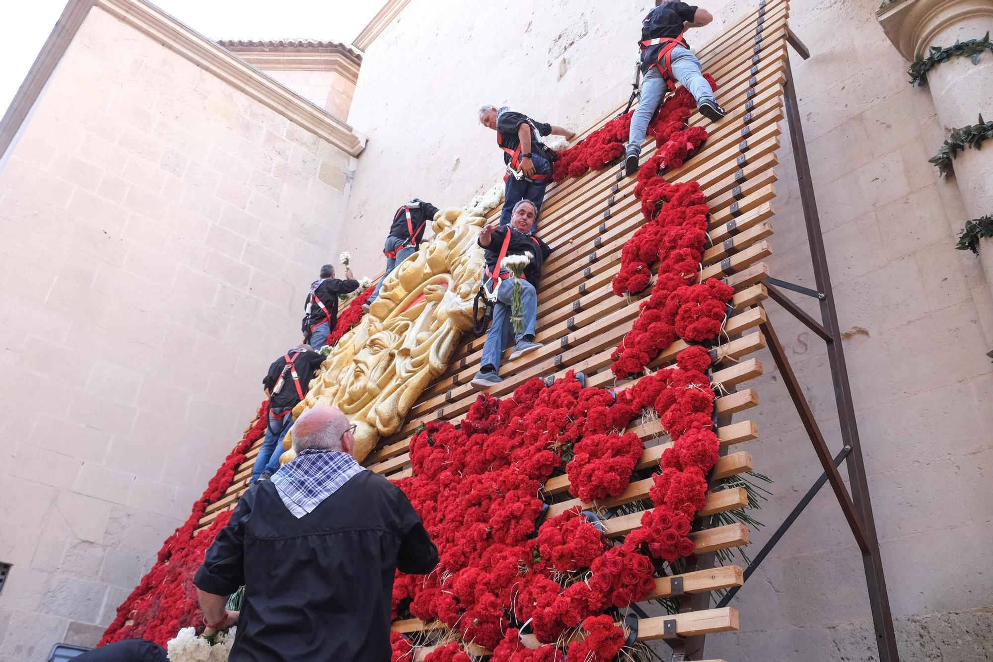 Ofrenda de Flores de las Hogueras de Alicante 2024