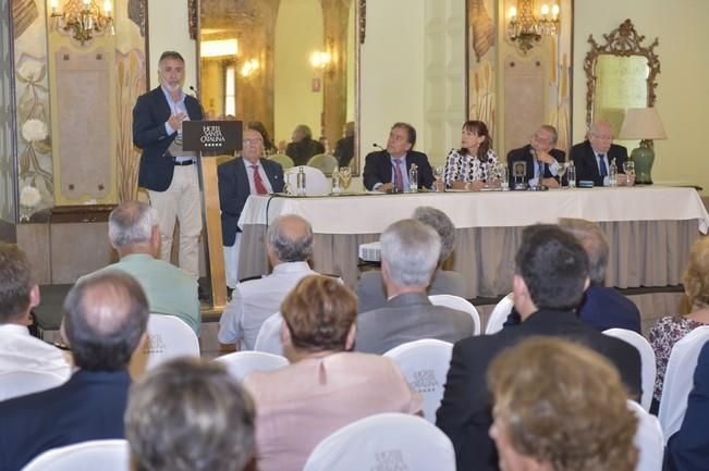 Entrega de los premios del Centro de Iniciativas ...