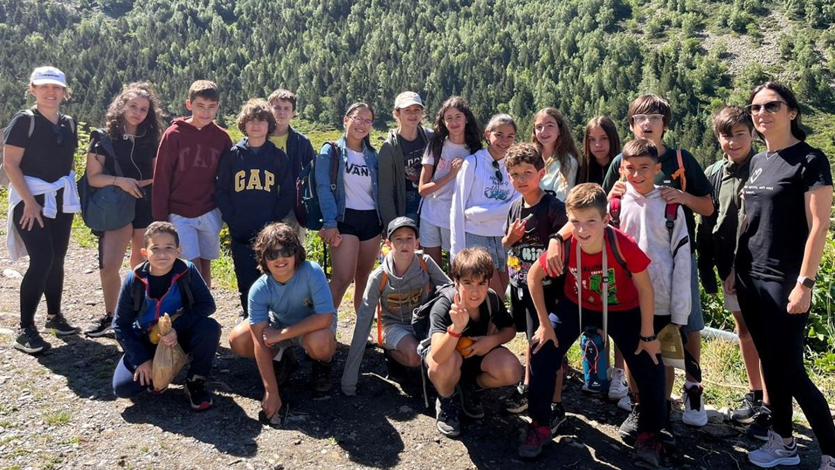 Grupo de alumnos de la 'Summer School' de Agora International Lledó School del año pasado.