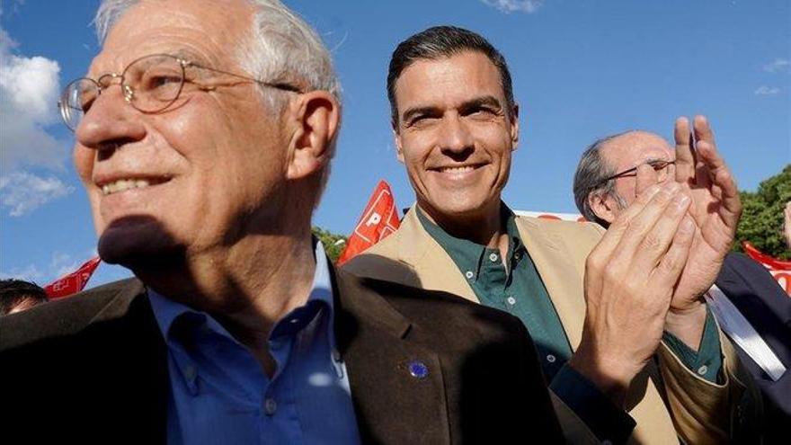 PSOE y Podemos se miden el 26-M antes de negociar la legislatura