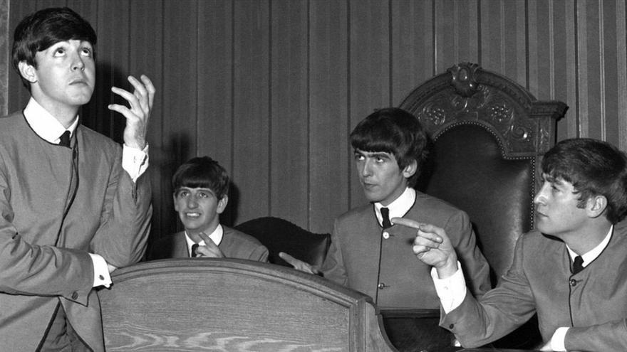 Los Beatles: una historia de humor y socarronería