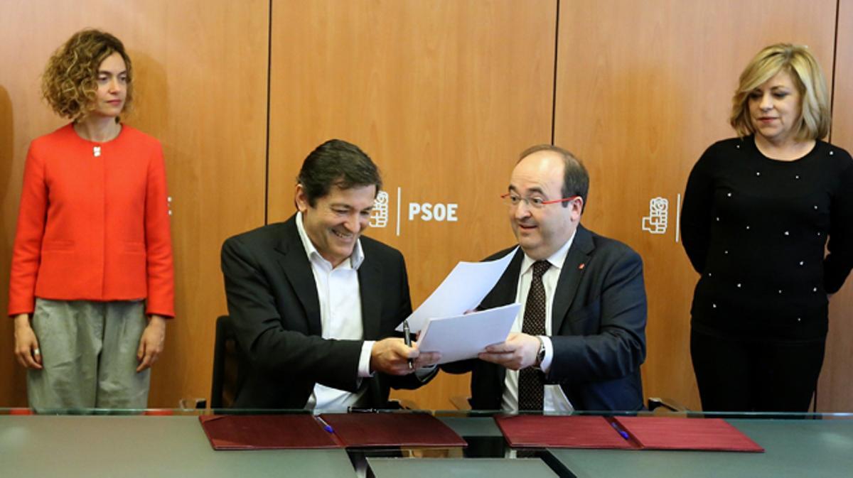 Els dos mandataris rubriquen el nou protocol de relacions entre els dos partits