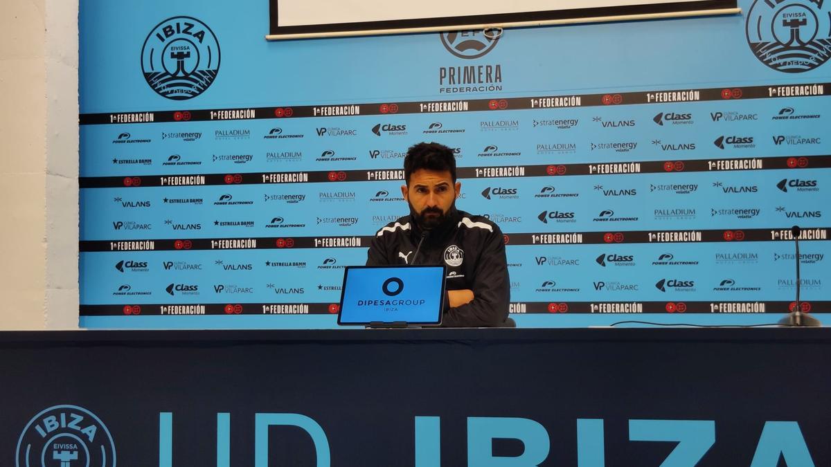 Fernández Romo, en sala de prensa.