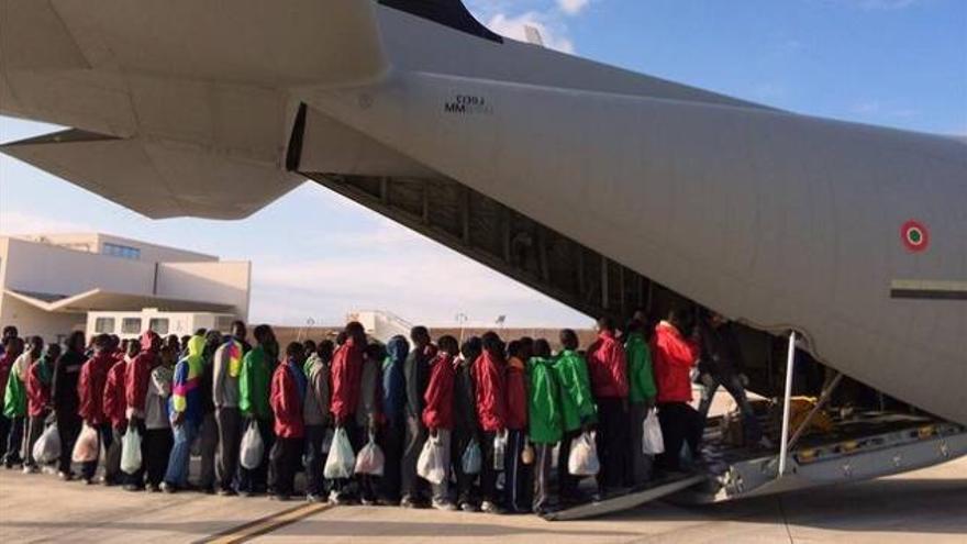 El Estado Islámico amenaza a Italia con una oleada de 500.000 inmigrantes en barcas desde Libia