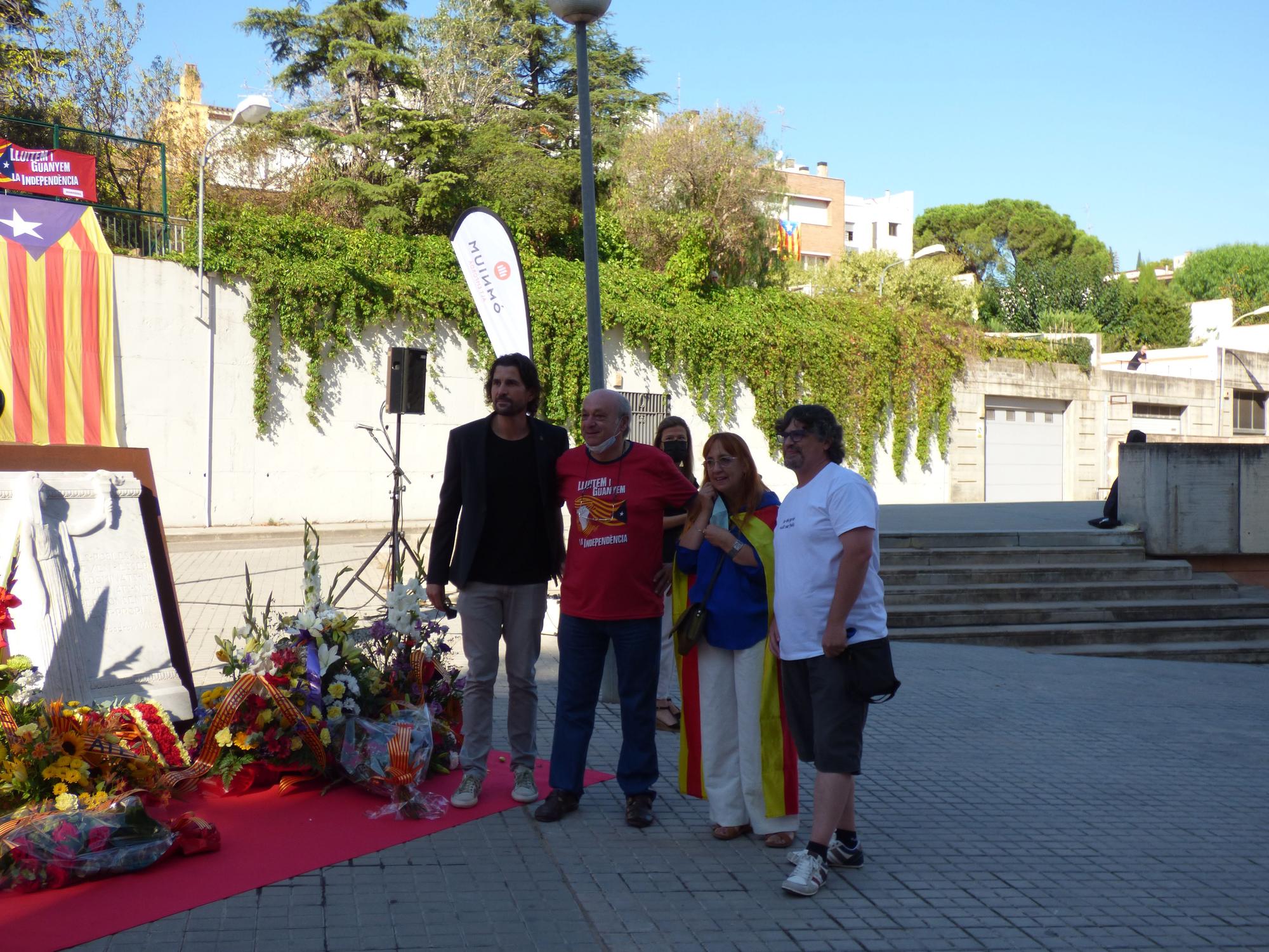 Figueres celebra l'acte institucional de la Diada a la plaça Frederic Marès