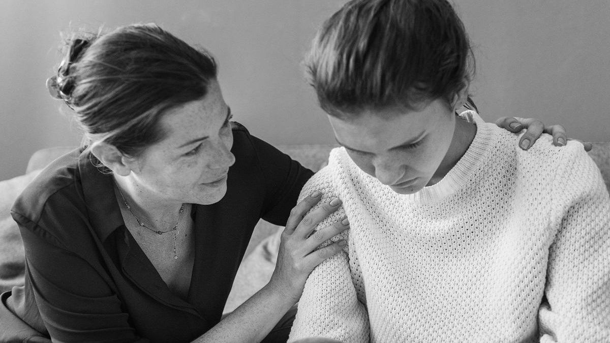 Hablar del suicidio, clave para prevenirlo entre los jóvenes