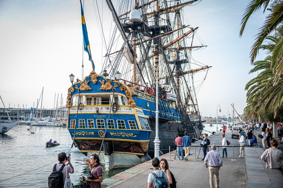 El Götheborg de Suecia, el velero más grande del mundo, recala en Barcelona