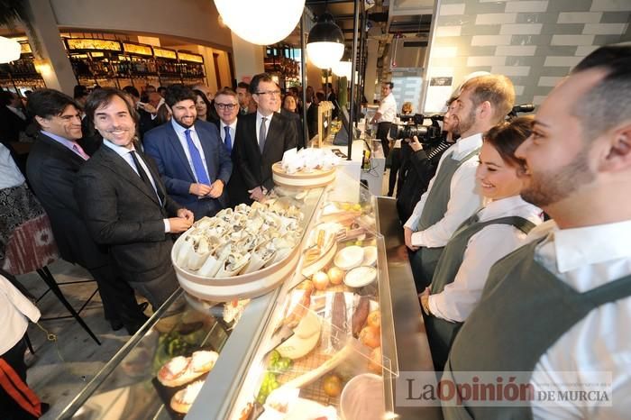 Inauguración del Mercado de Correos de Murcia