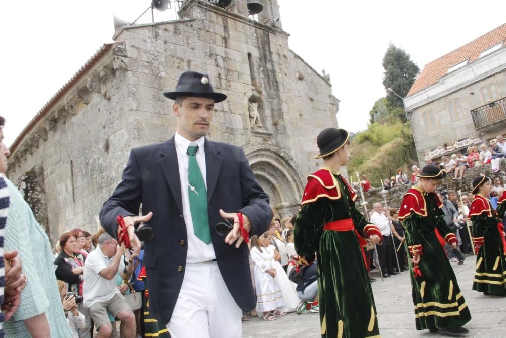 La danza ancestral de San Roque en O Hío