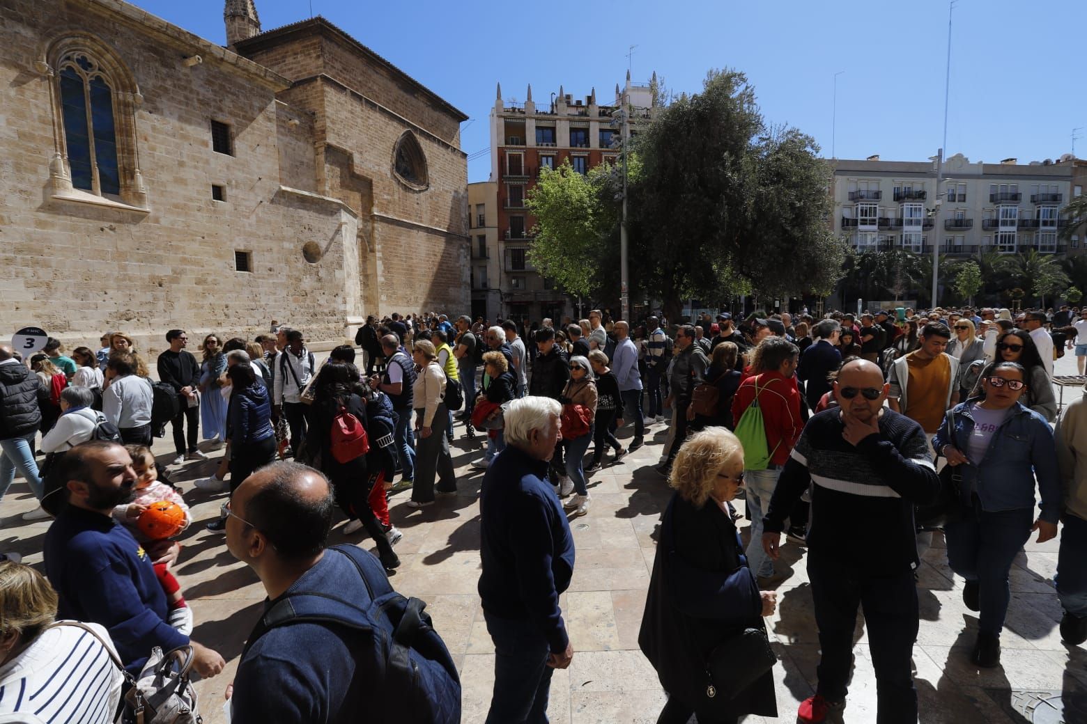 Llenazo en València durante el Sábado Santo