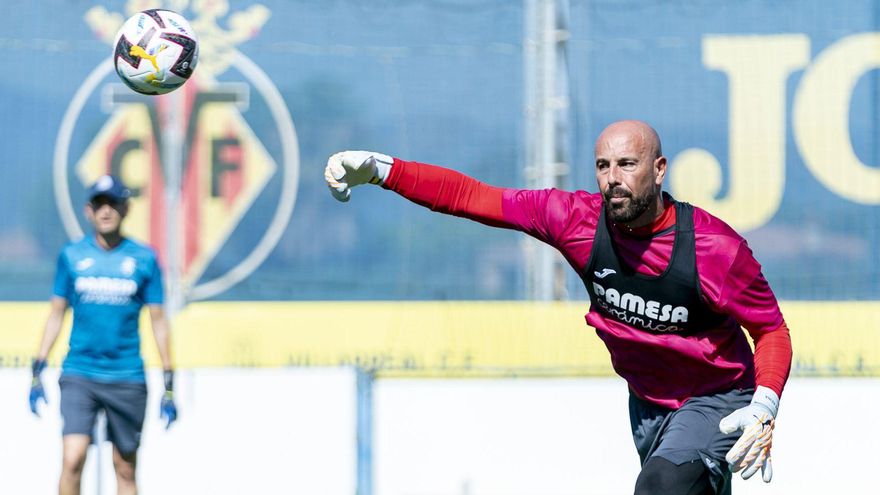 La autocrítica de Pepe Reina tras la dura derrota del Villarreal en Elche