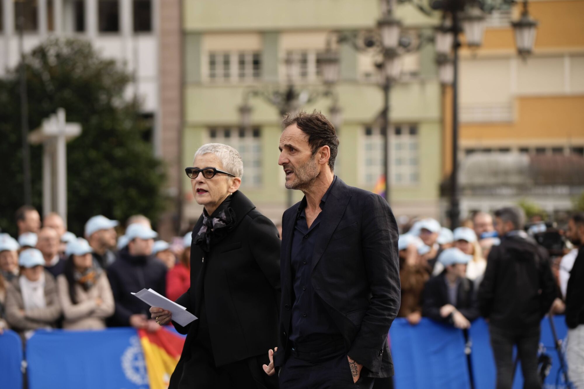 Así fue la llegada de los invitados a los premios "Princesa de Asturias" y su paso por la alfombra azul