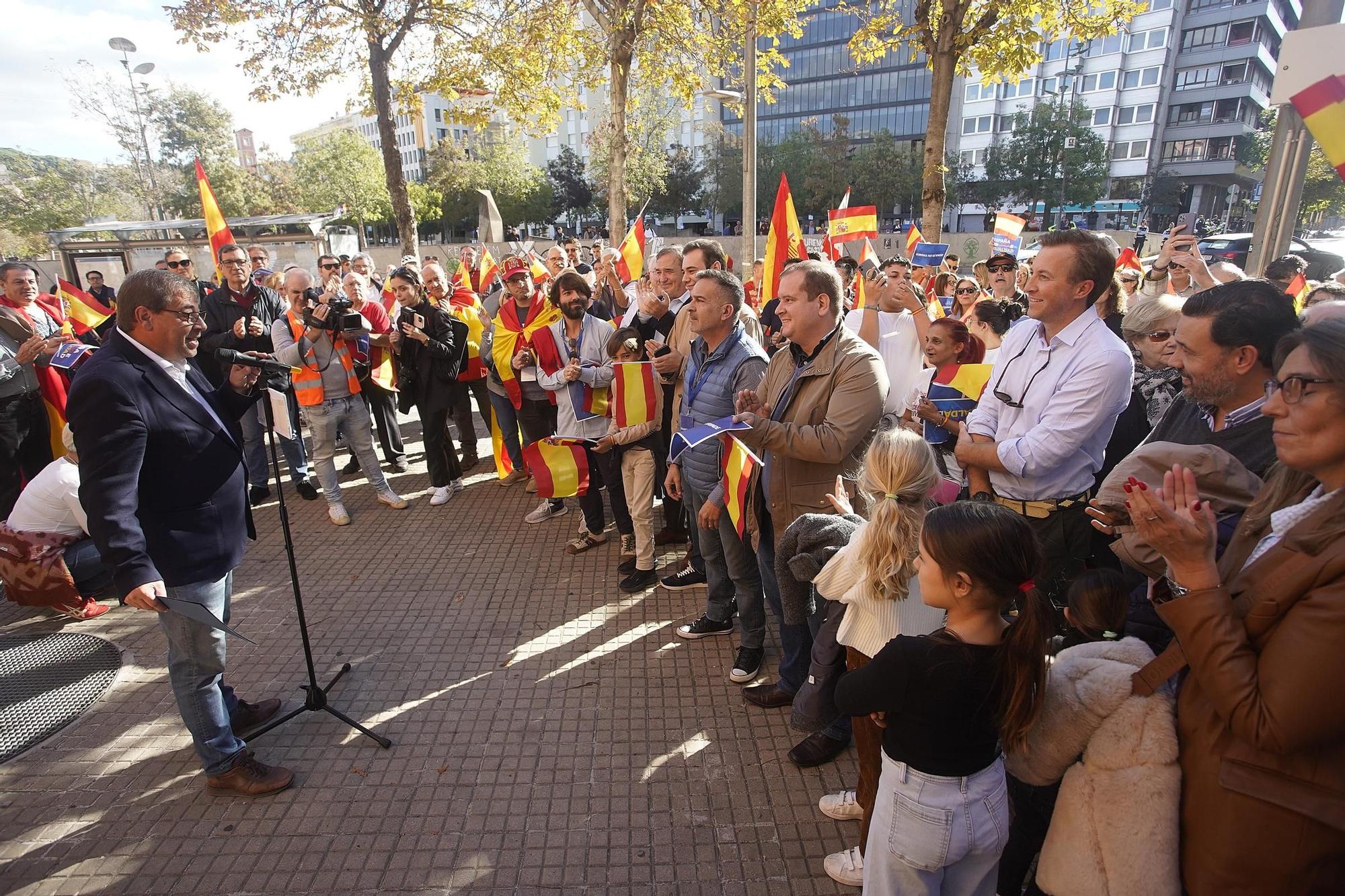 La manifestació contra l'amnistia a Girona, en fotos