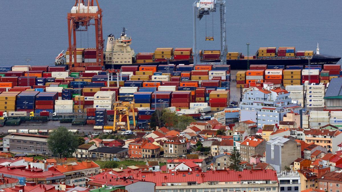 Los trenes de contenedores afianzan a vigo-guixar como segunda estación gallega