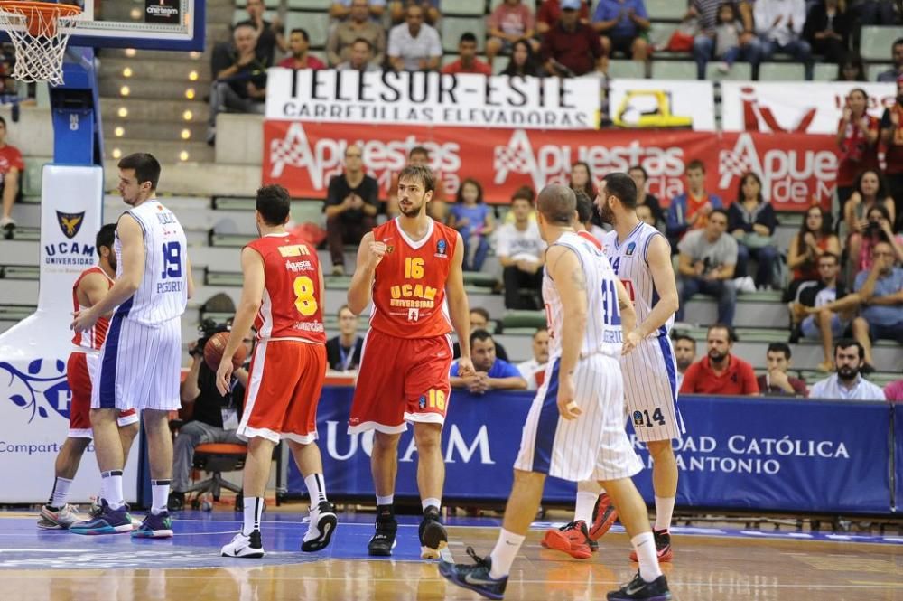 Triunfo en el debut del UCAM CB en la Eurocup