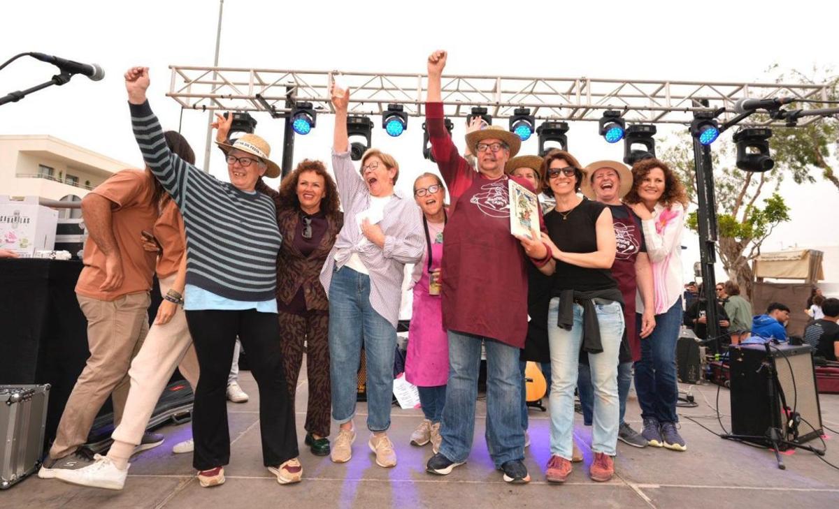 El equipo ‘Sastreres Team’ consiguió el primer premio con su plato. |