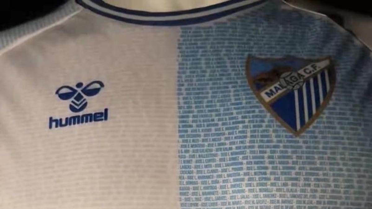 El Málaga CF lanza una camiseta en honor a sus abonados para Almería.
