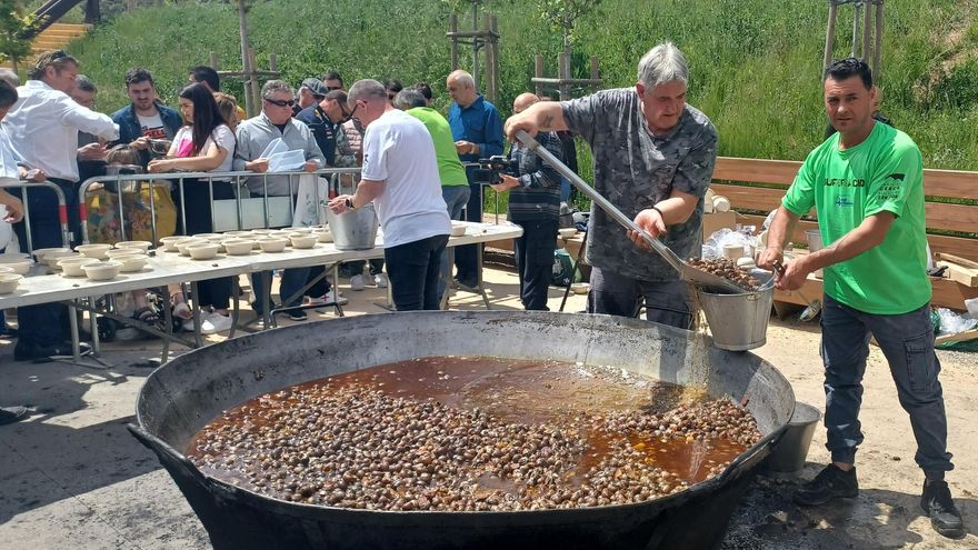 Sant Jordi de Cercs preveu servir diumenge més de 1.200 racions de cargols