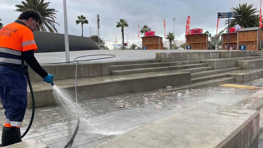 Limpieza recogió tres toneladas y media de residuos durante el fin de semana de la Gala Drag del Carnaval