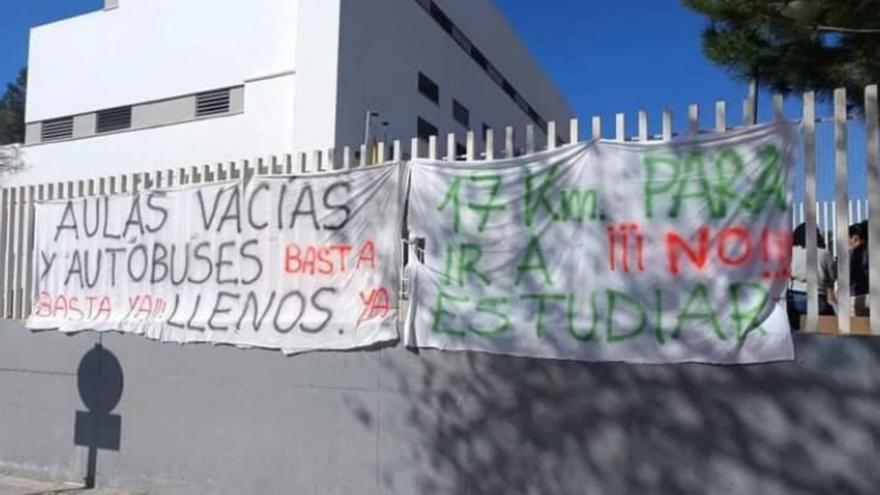 Padres de un instituto de Las Chapas piden habilitar ya el Bachillerato