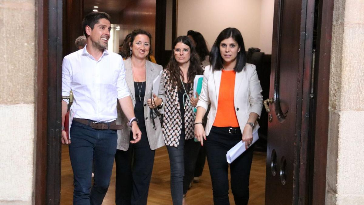 David Cid (Comuns), Alícia Romero (PSC), Mònica Sales (Junts) i Marta Vilalta (ERC), ahir | ACN