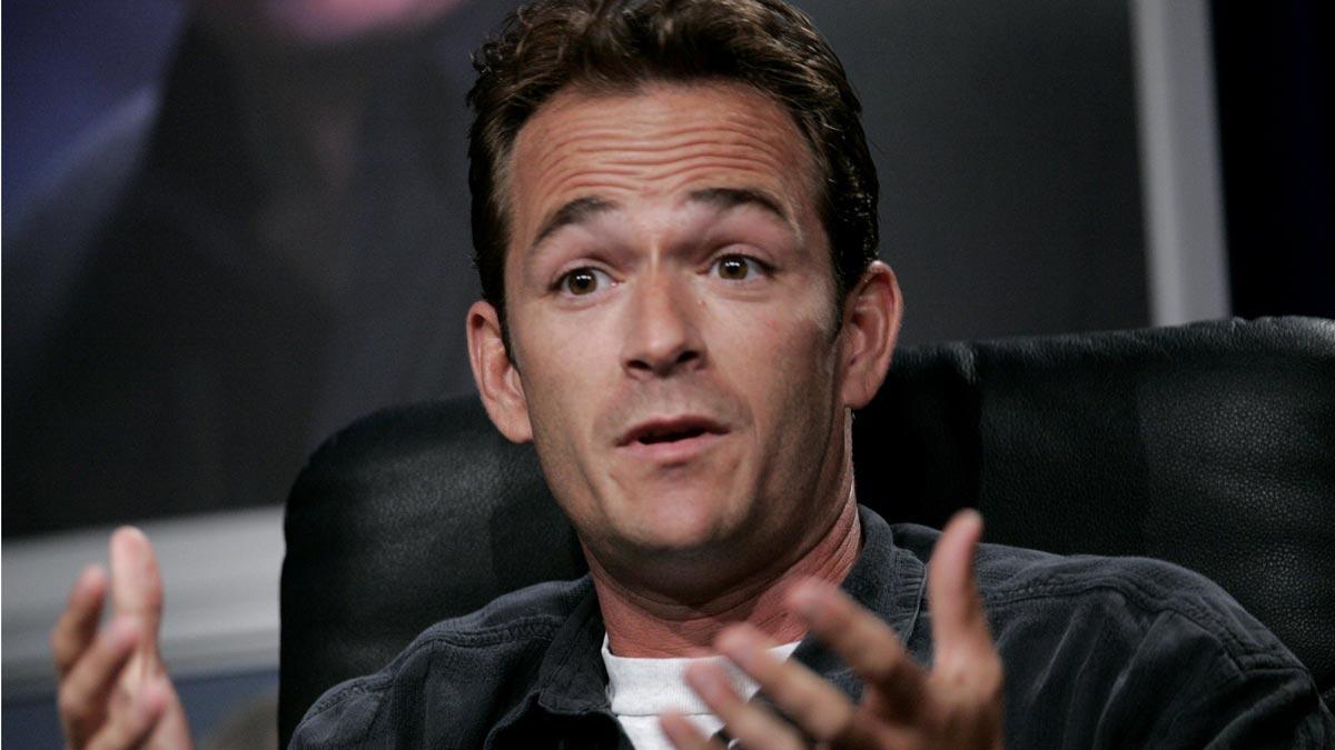 El actor Luke Perry, Dylan en 'Sensación de vivir', muere a los 52 años