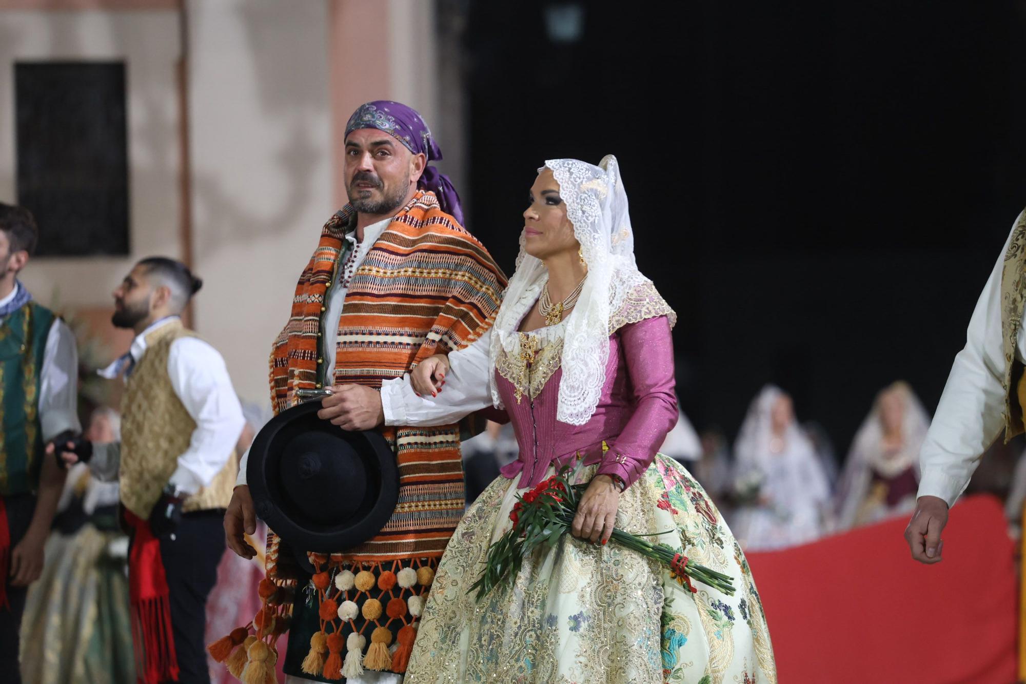 Búscate en el segundo día de la Ofrenda en la calle San Vicente entre las 20 y las 21 horas