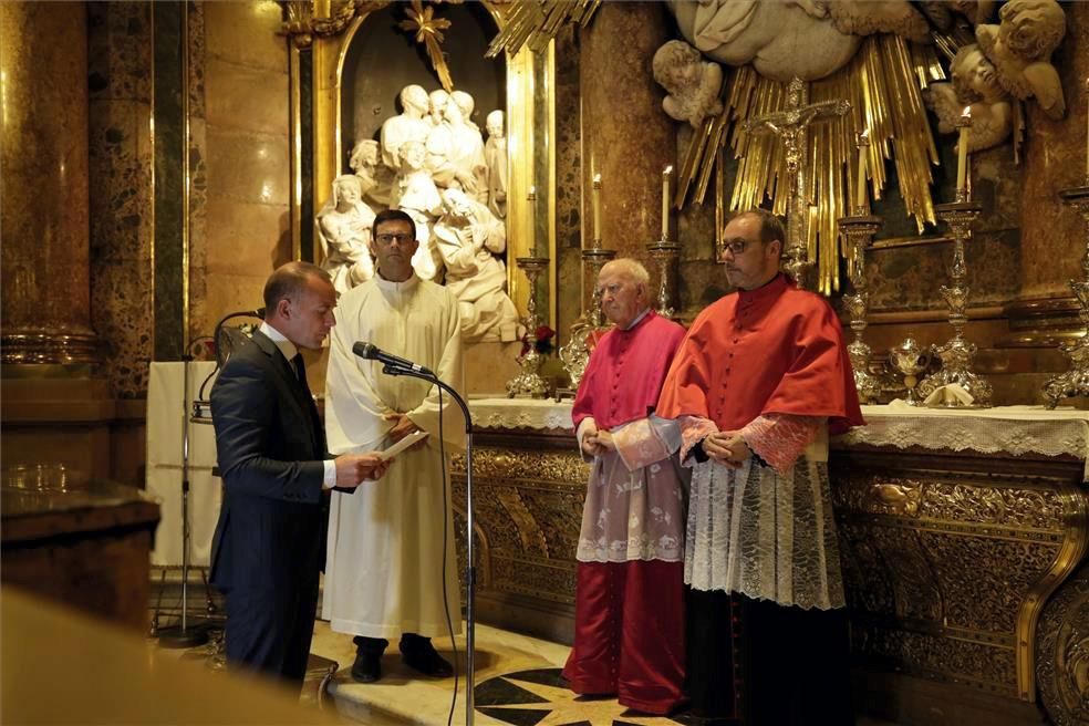 Ofrenda del Real Zaragoza ante la Virgen del Pilar