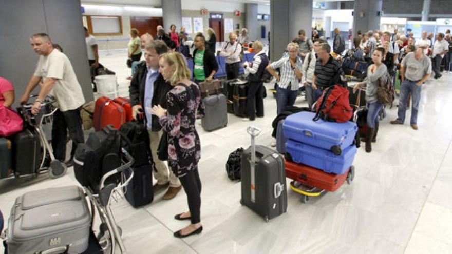 Fuerteventura pierde unos 200.000 turistas durante el último año