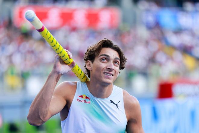 Duplantis, sin récord del mundo en el recital de Battocletti y Marileidy Paulino