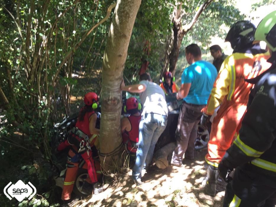 Dos heridos en un accidente en Cangas del Narcea