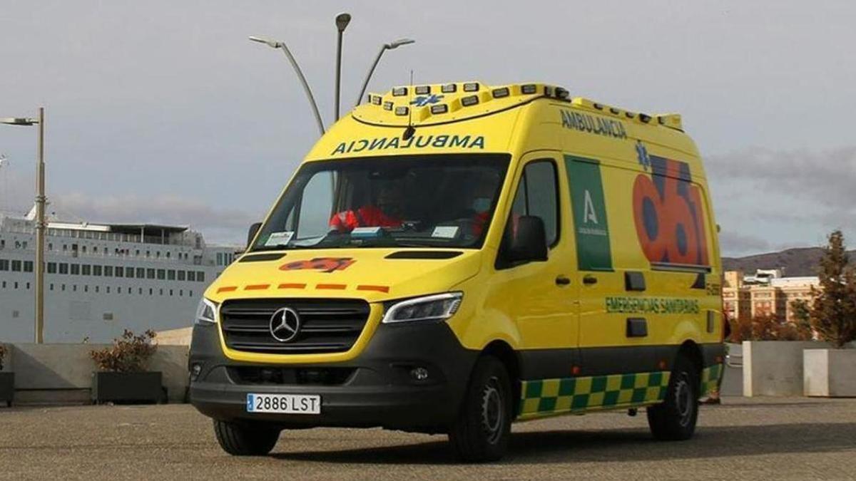 Ambulancia de Emergencias Sanitarias 061 de Andalucía.