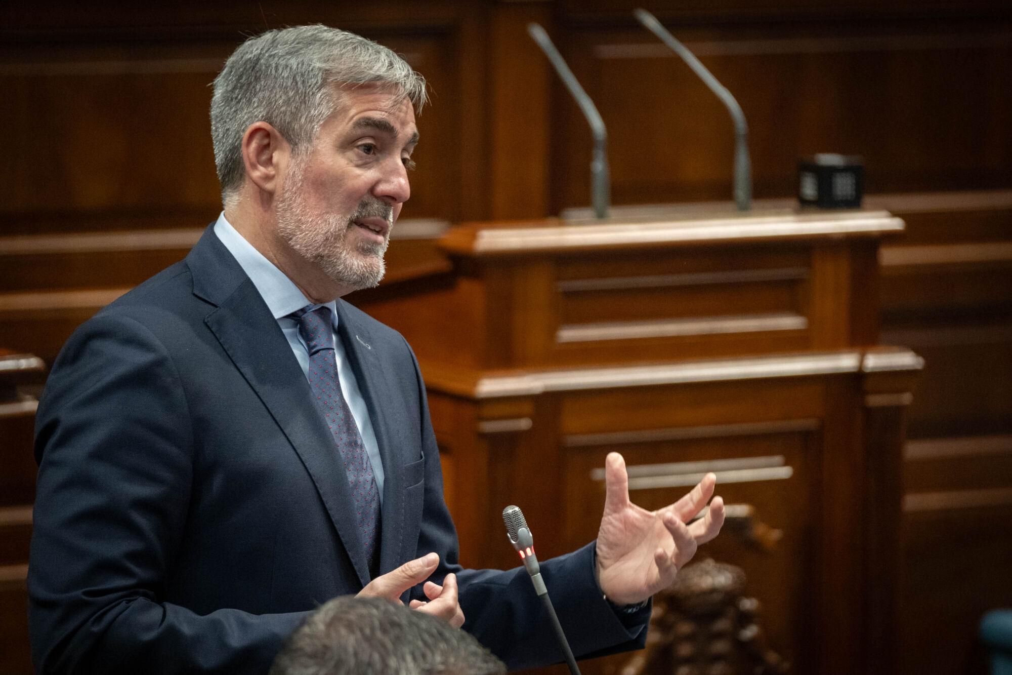 Pleno del Parlamento de Canarias.