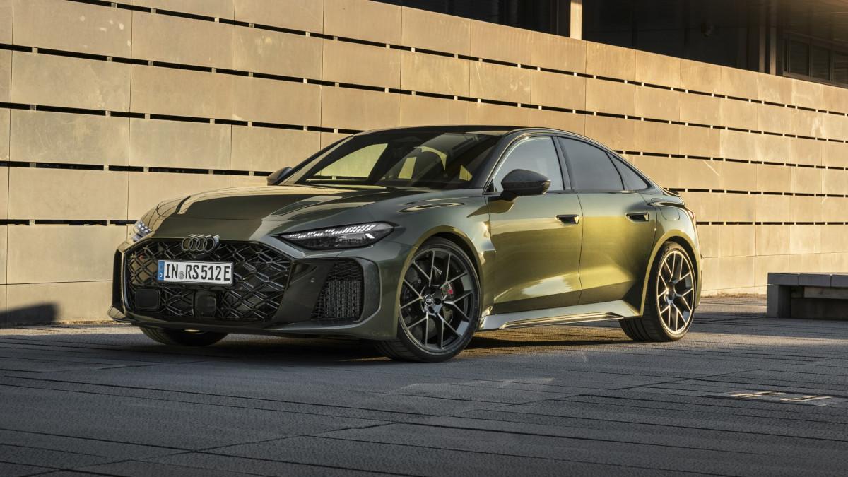 Audi RS 5 Sedan