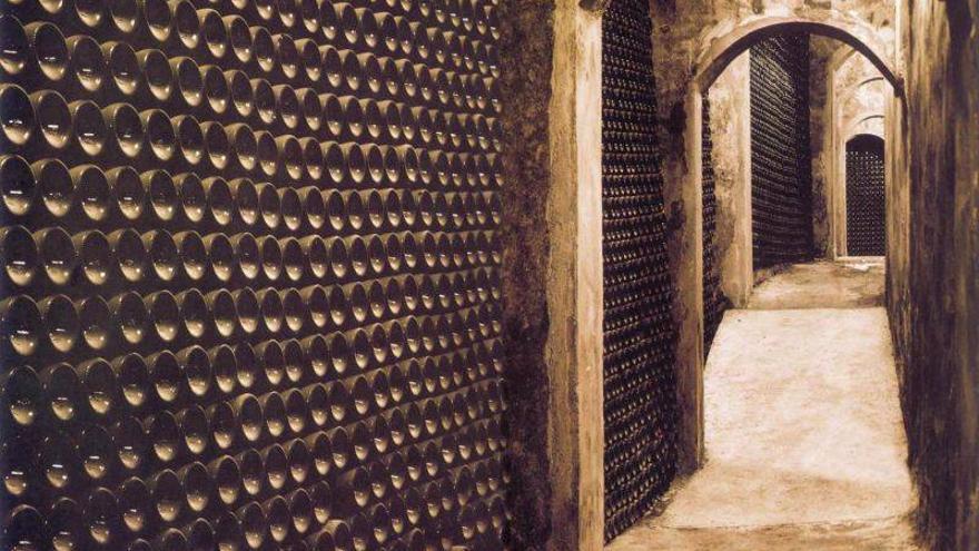 La ola independentista catalana anima la venta de cava aragonés