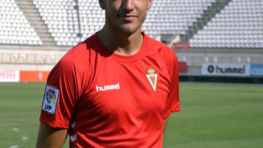 El exjugador del Murcia Sergi Guilló se retira con 26 años