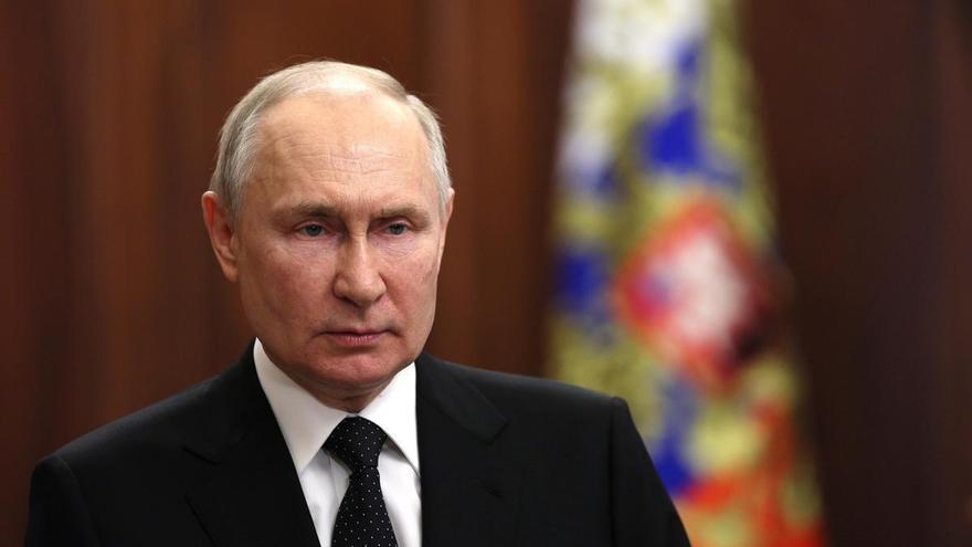 L’estrany dibuix de Putin en una pantalla electrònica de Moscou