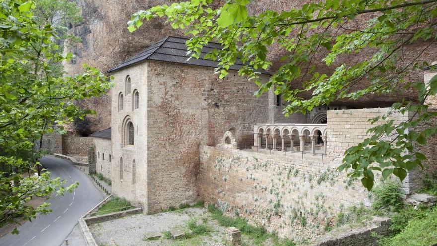 Monasterio viejo de San Juan de la Peña.