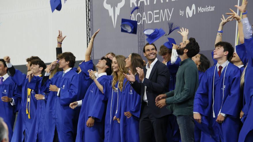 Nadal a sus alumnos: &quot;Fracasar solo es malo si no sabéis levantaros y volver a pelear&quot;