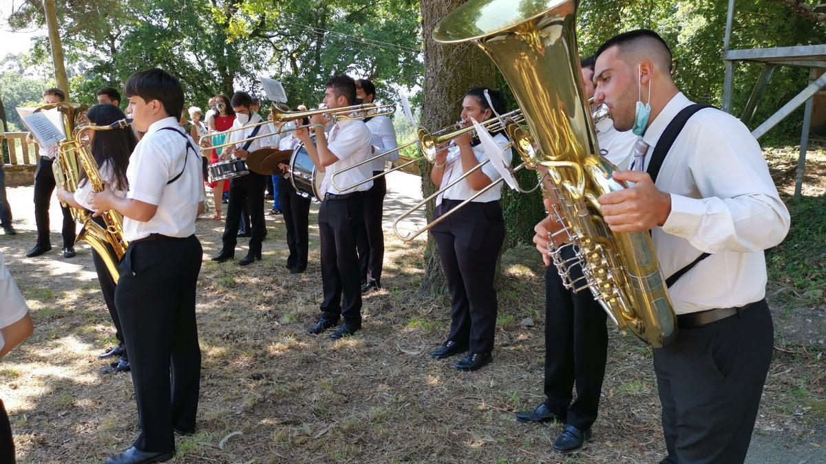 La Banda Airiños do Morrazo de Moaña.