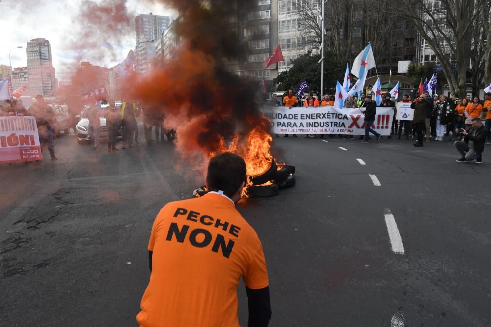 Protesta de trabajadores de Alu Ibérica