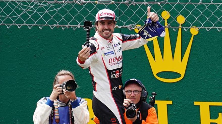 Alonso, un rey con tres coronas mundiales