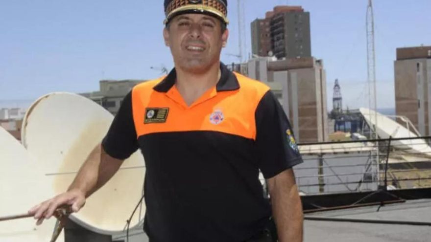 El Ayuntamiento de Santa Cruz de Tenerife aparta de su cargo al jefe de Protección Civil detenido