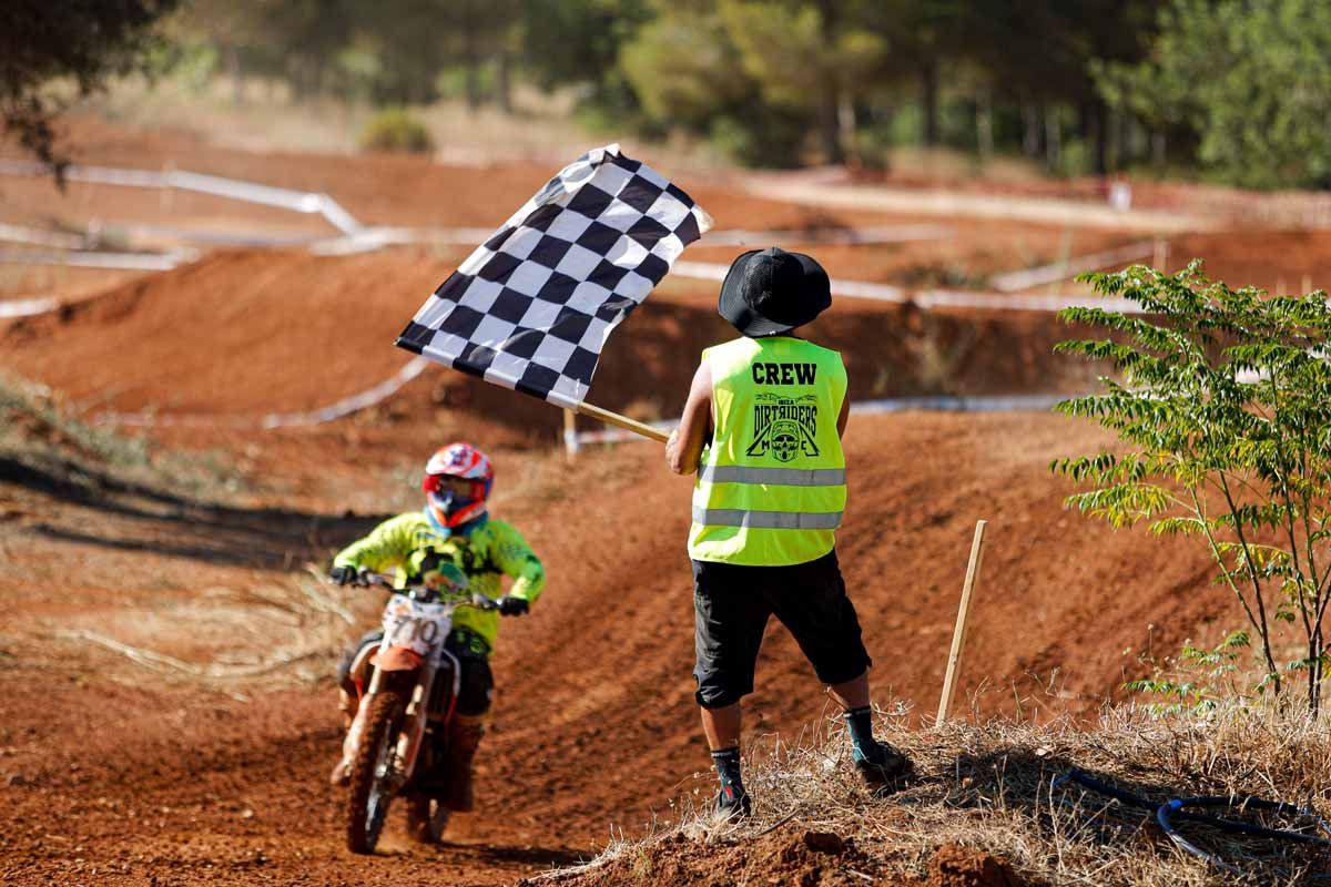 Motocross para valientes en Santa Eulària