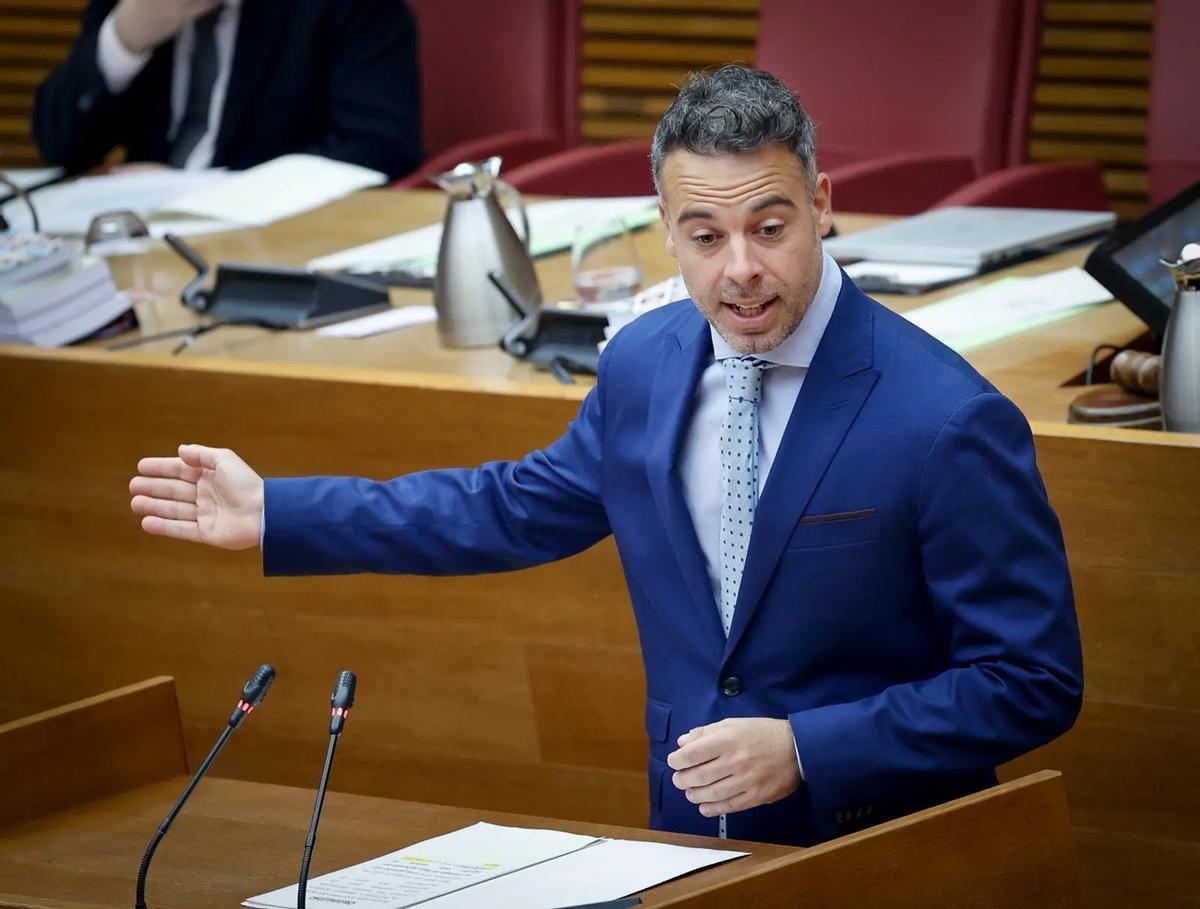 Mario Villar, durante una intervención en las Cortes Valencianas.